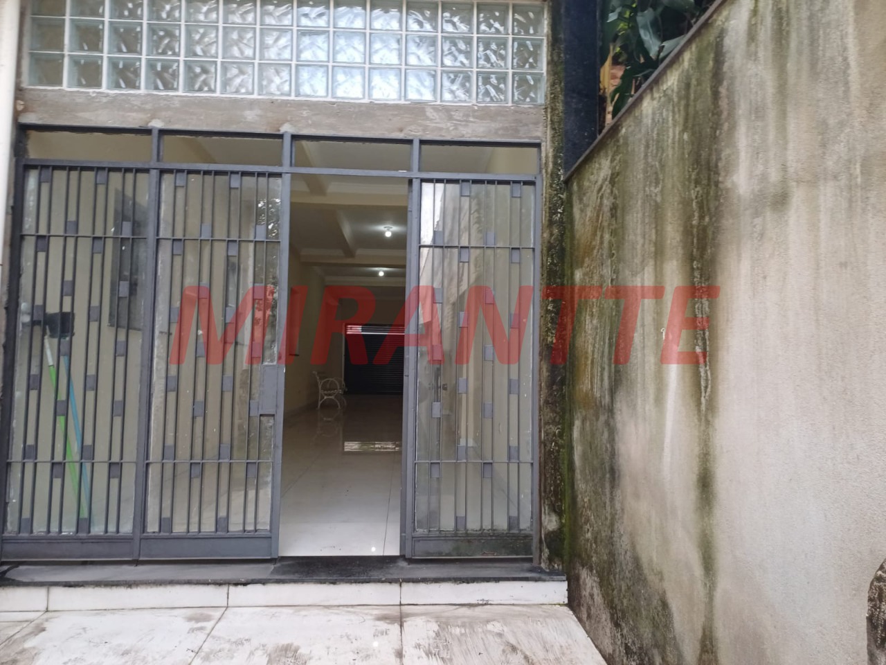 Sobrado de 300m² com 5 quartos em Santana