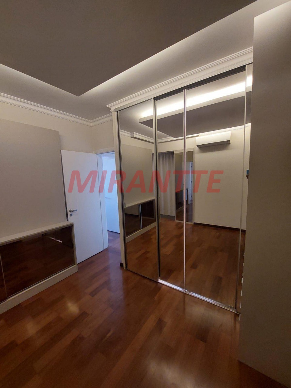 Apartamento de 116m² com 3 quartos em Ibirapuera