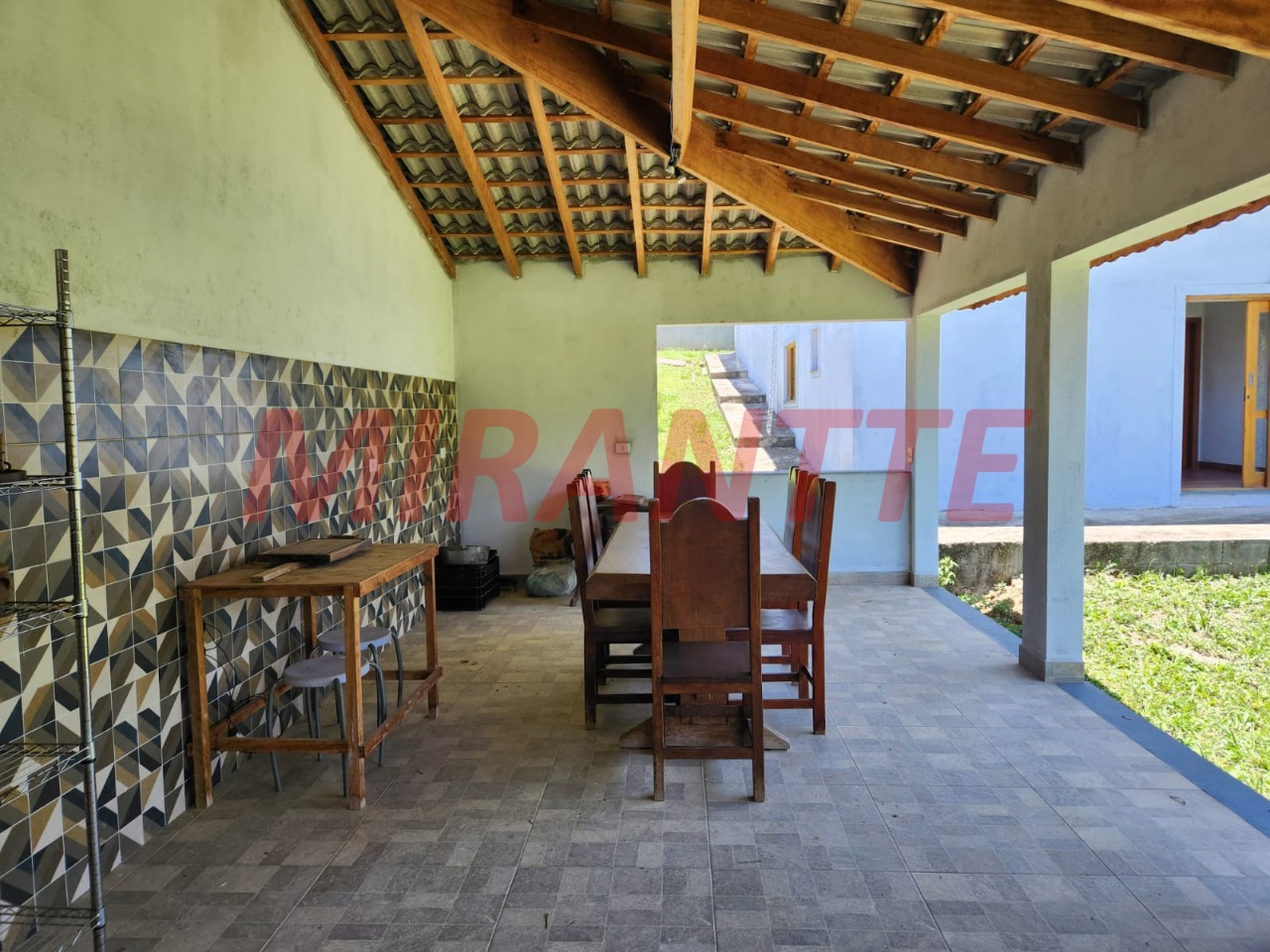 Casa terrea de 706m² com 3 quartos em Caceia