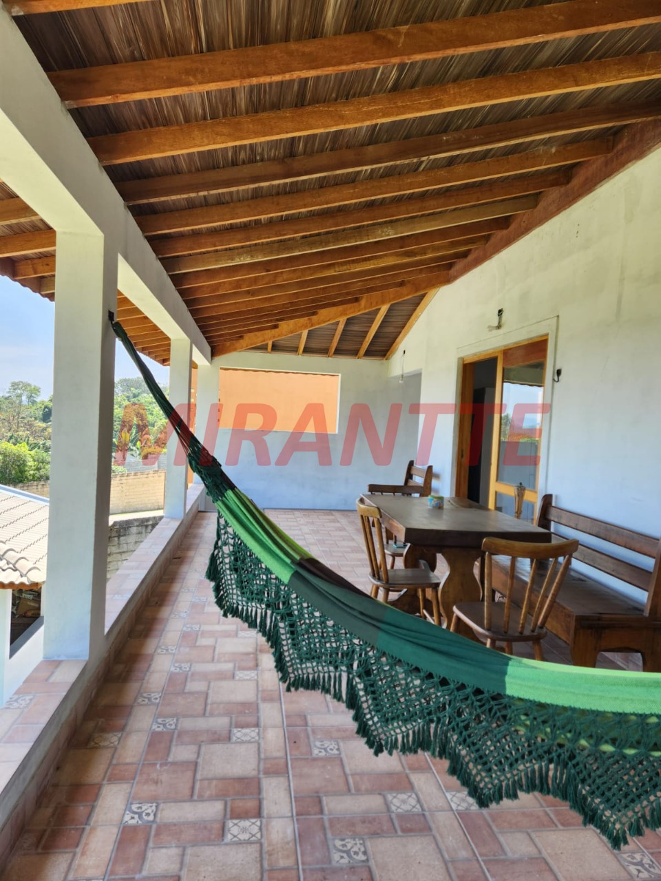 Casa terrea de 706m² com 3 quartos em Caceia