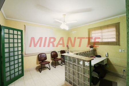 Apartamento de 65m² com 2 quartos em Santana