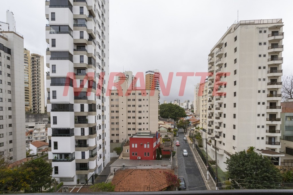 Apartamento de 220m² com 4 quartos em Santana