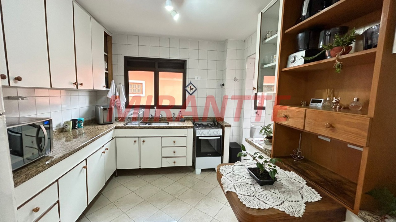 Apartamento de 92m² com 3 quartos em Imirim