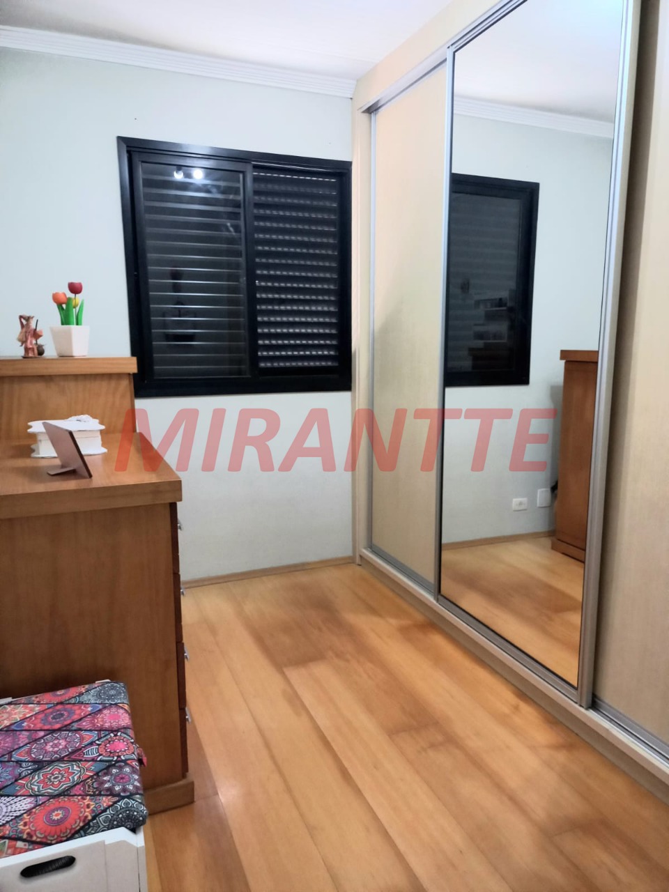 Apartamento de 72m² com 3 quartos em Santana