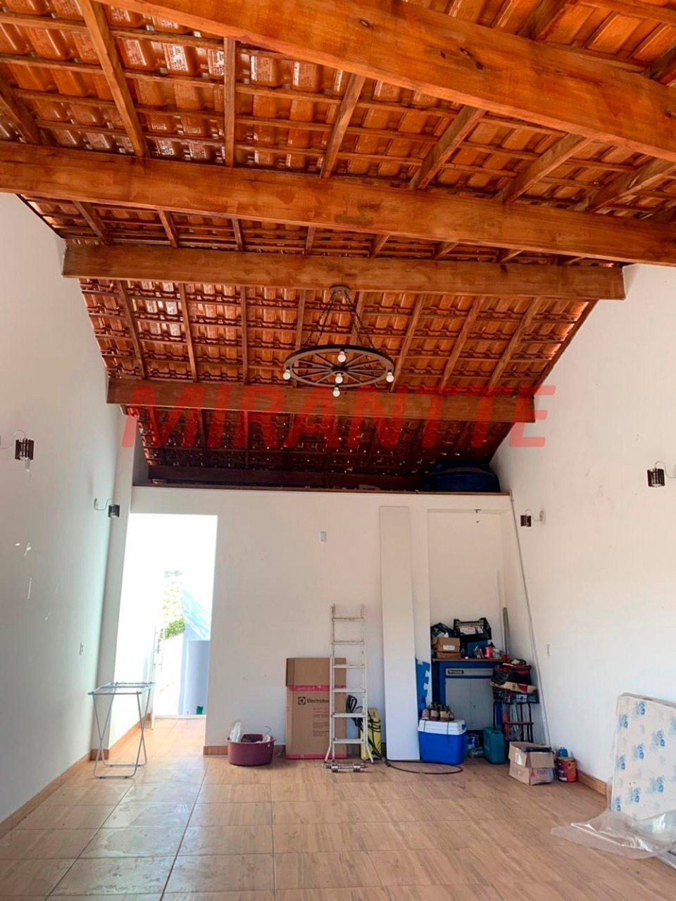 Sobrado de 160m² com 3 quartos em Parque Cisper