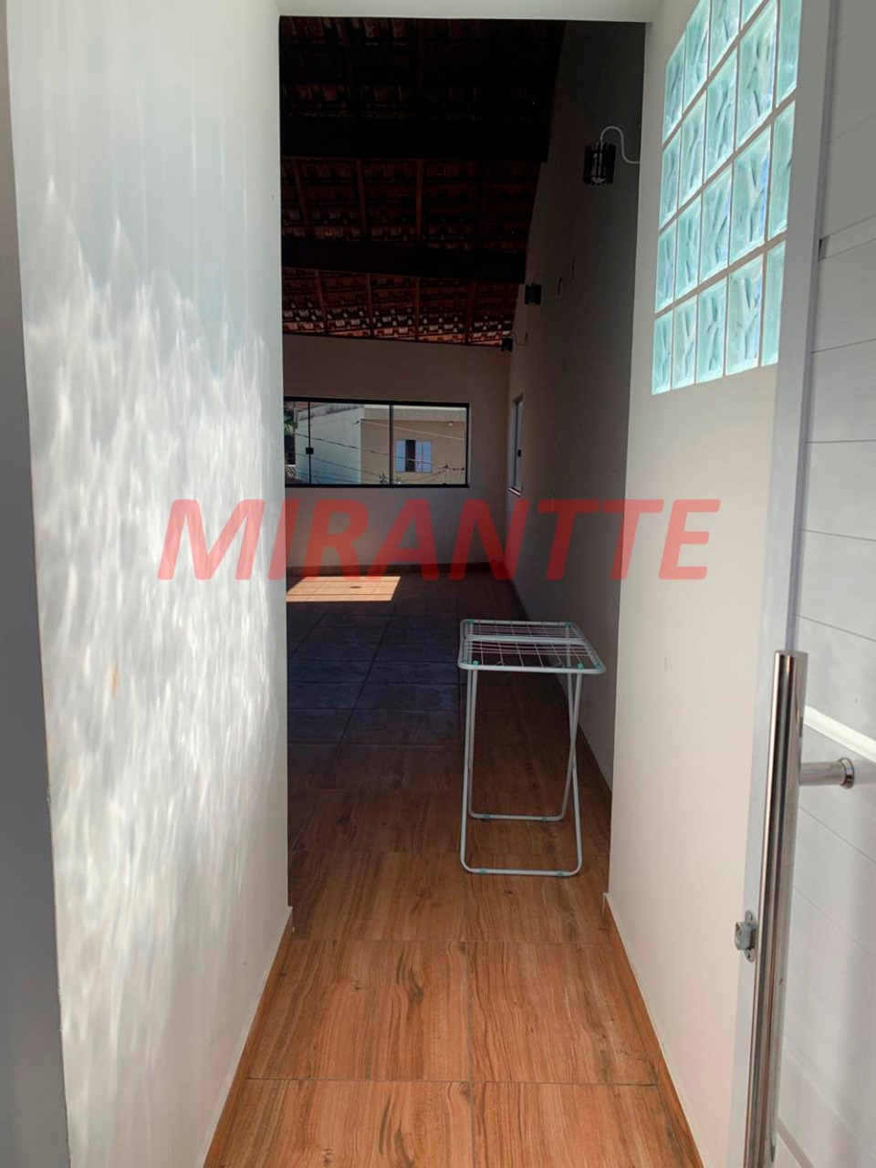 Sobrado de 160m² com 3 quartos em Parque Cisper