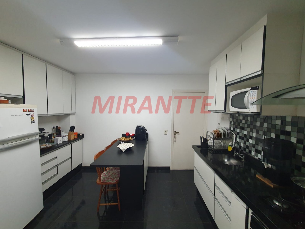 Apartamento de 120m² com 3 quartos em Santana
