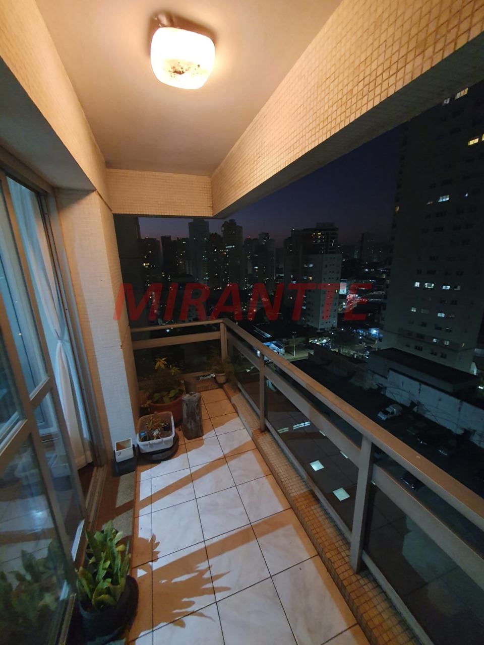 Apartamento de 120m² com 3 quartos em Santana