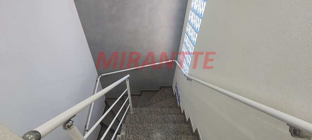 Cond. fechado de 400m² com 5 quartos em Santa Inês