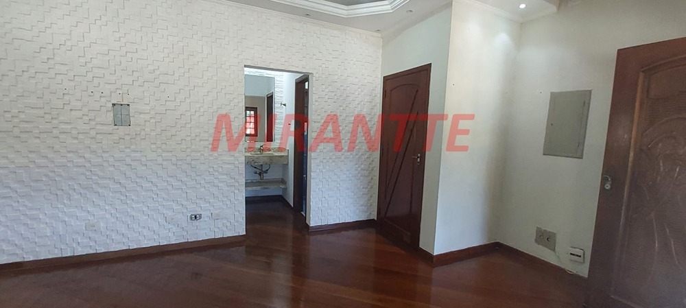 Cond. fechado de 400m² com 5 quartos em Santa Inês
