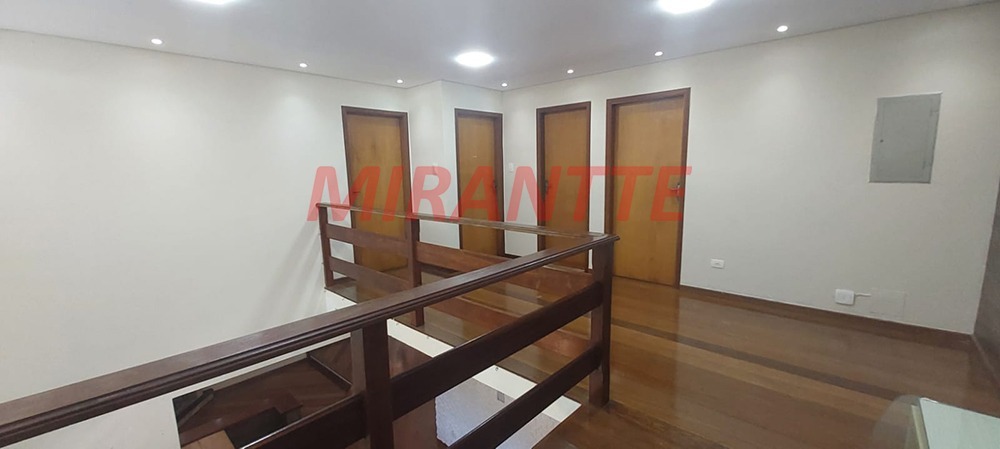 Cond. fechado de 400m² com 5 quartos em Santa Inês