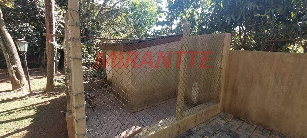 Cond. fechado de 400m² com 5 quartos em Santa Inês