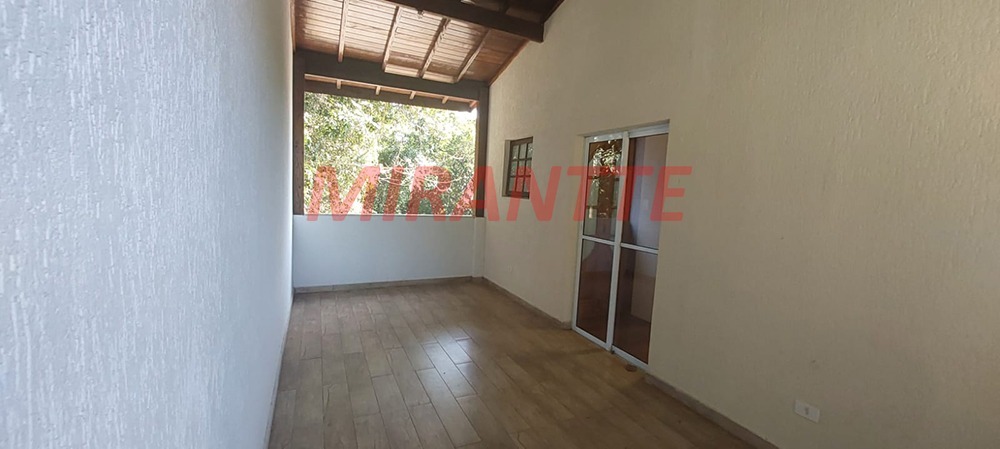 Cond. fechado de 400m² com 5 quartos em Santa Inês