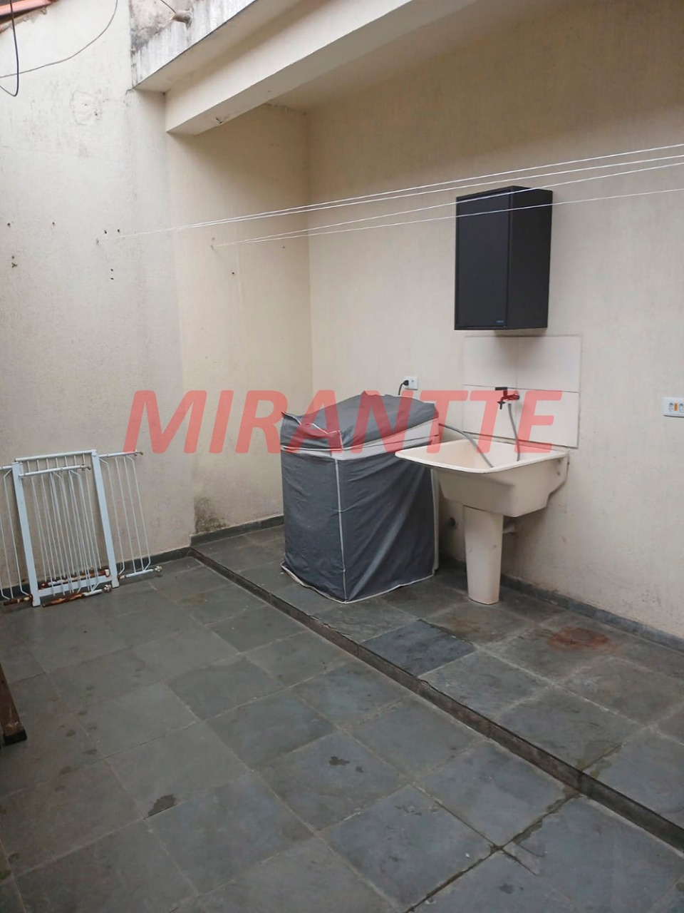 Casa terrea de 200m² com 2 quartos em Parque Continental II