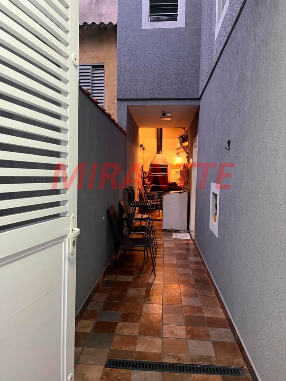 Sobrado de 130m² com 2 quartos em Vila Cruz Das Almas