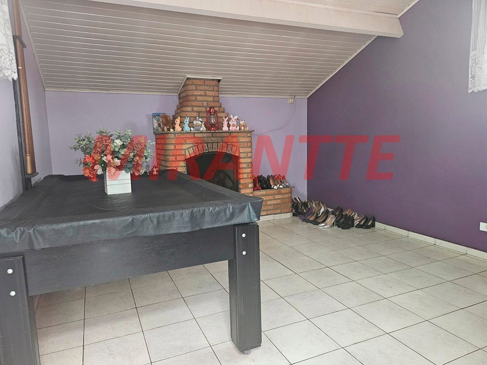 Sobrado de 143m² com 3 quartos em NÃO INFORMADO