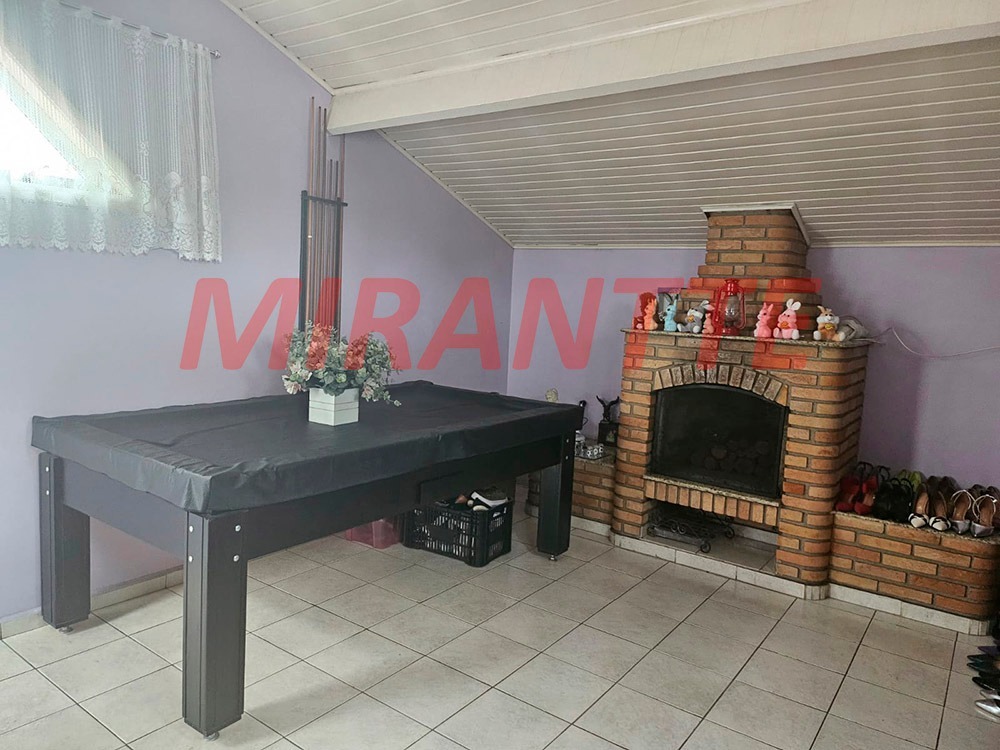 Sobrado de 143m² com 3 quartos em NÃO INFORMADO