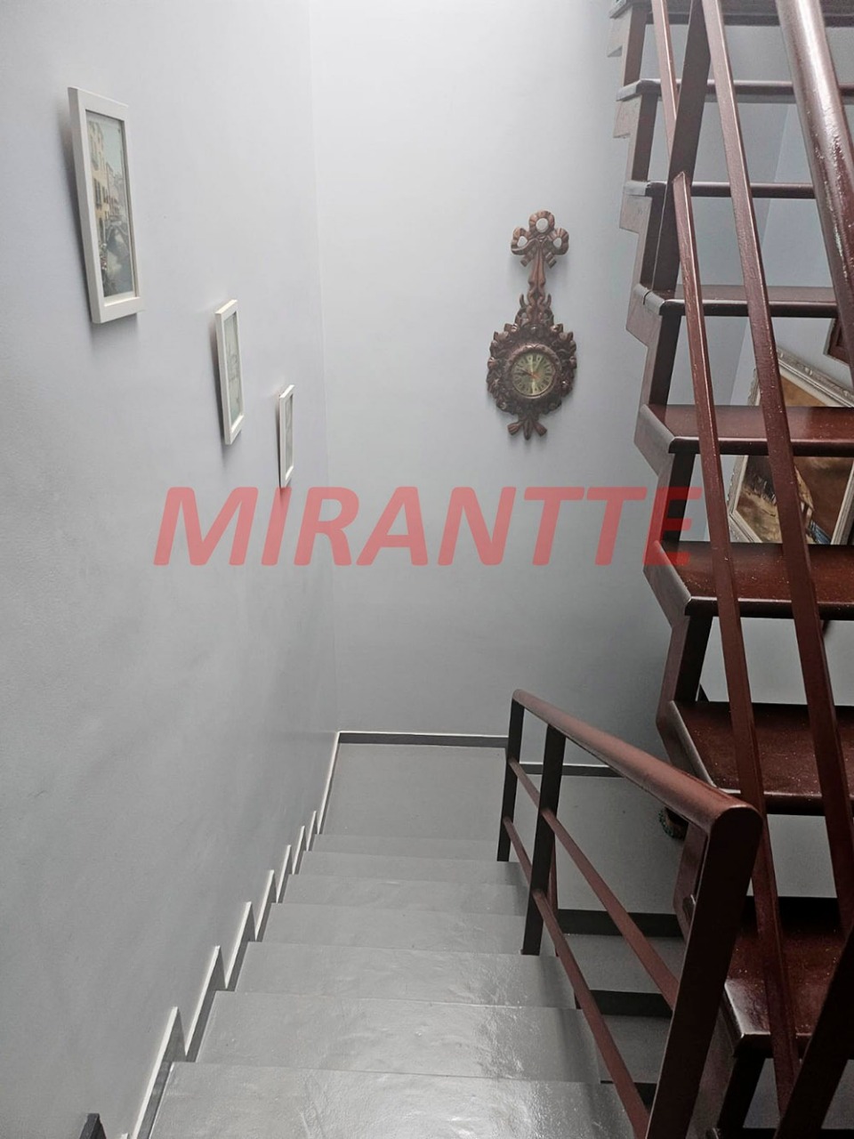 Sobrado de 143m² com 3 quartos em NÃO INFORMADO