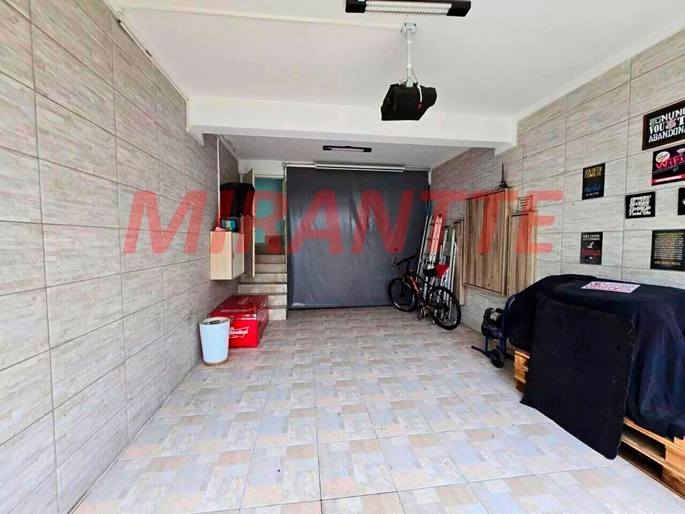 Sobrado de 160m² com 3 quartos em Cachoeirinha