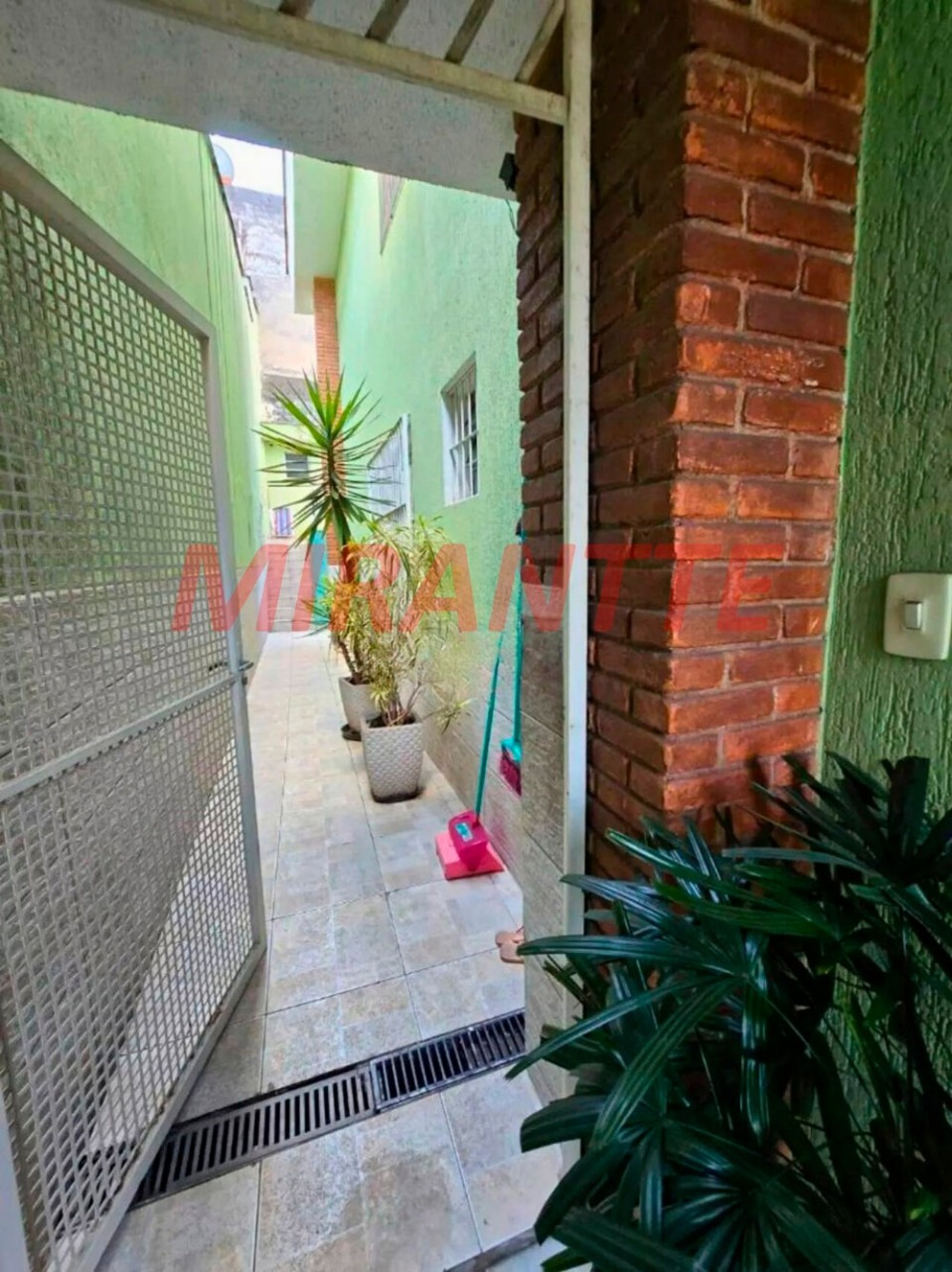Sobrado de 160m² com 3 quartos em Cachoeirinha