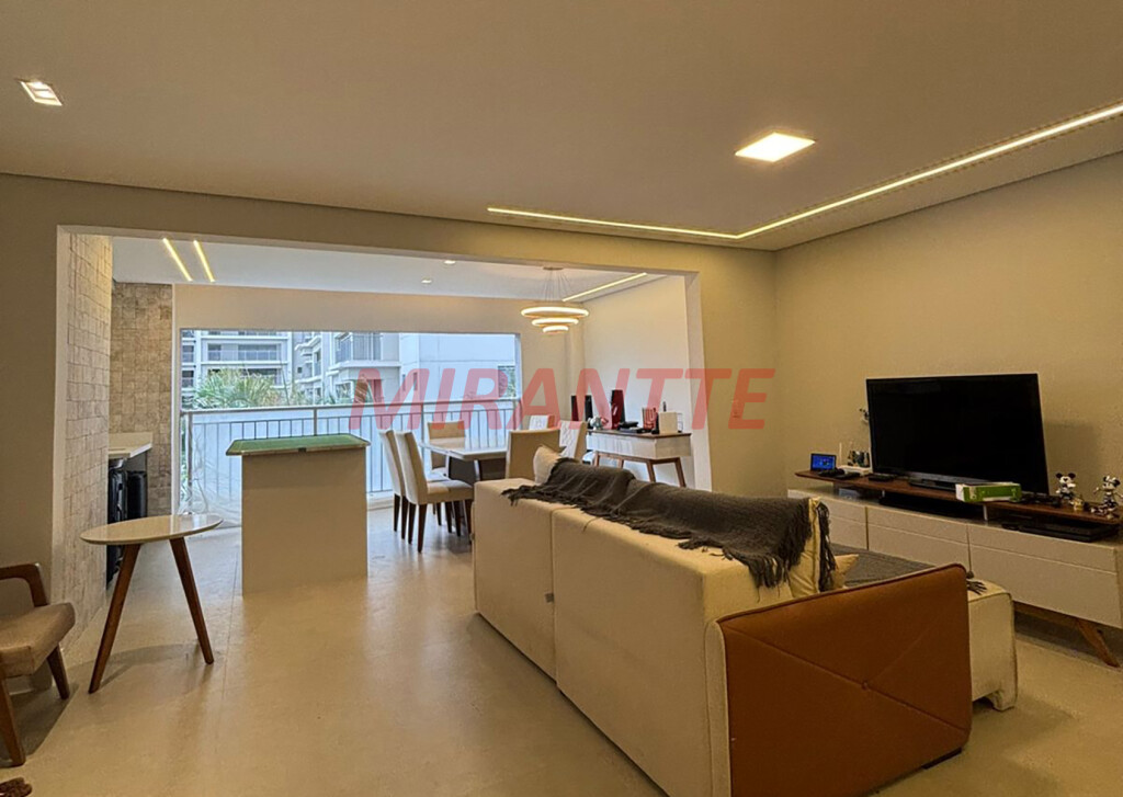Apartamento de 129m² com 3 quartos em Tucuruvi