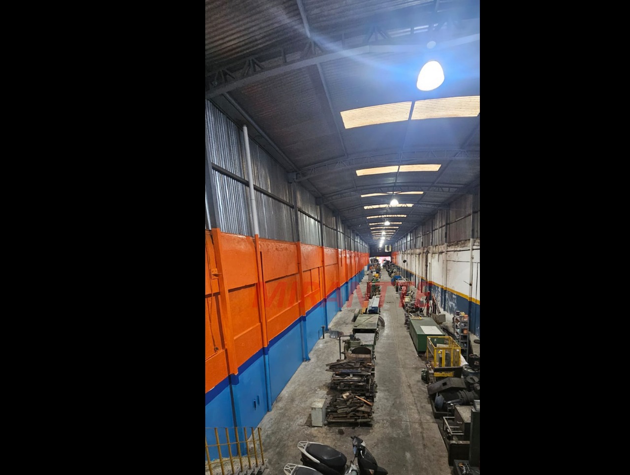 Galpao de 1770m² em Brás