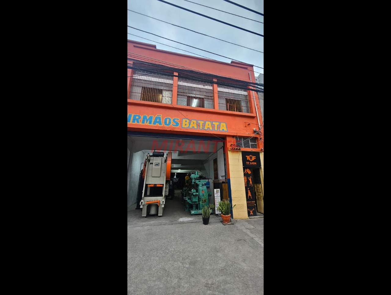 Galpao de 1770m² em Brás
