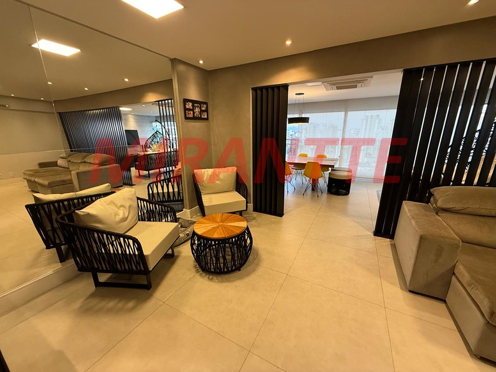 Apartamento de 120m² com 3 quartos em Santa Teresinha