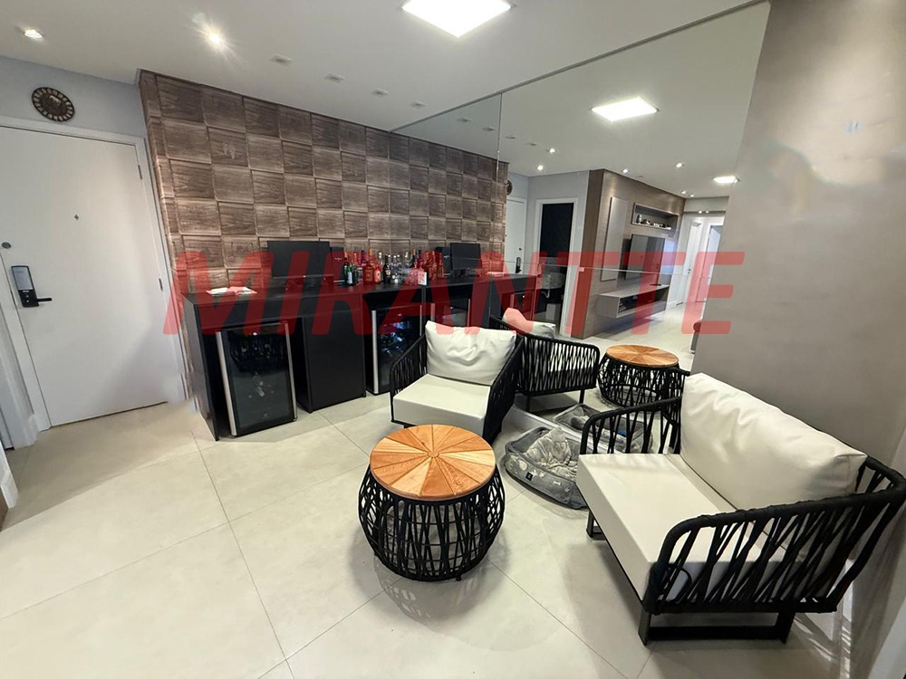 Apartamento de 120m² com 3 quartos em Santa Teresinha