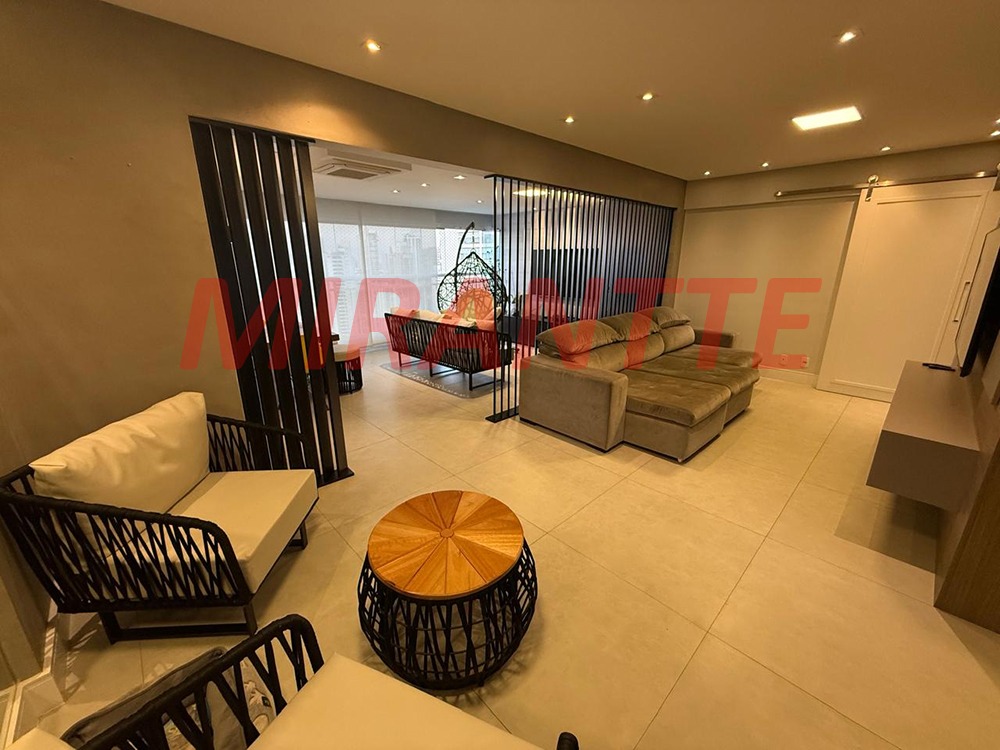 Apartamento de 120m² com 3 quartos em Santa Teresinha