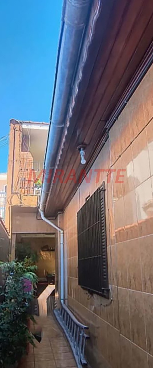 Casa terrea de 120m² com 3 quartos em Parque Vitoria