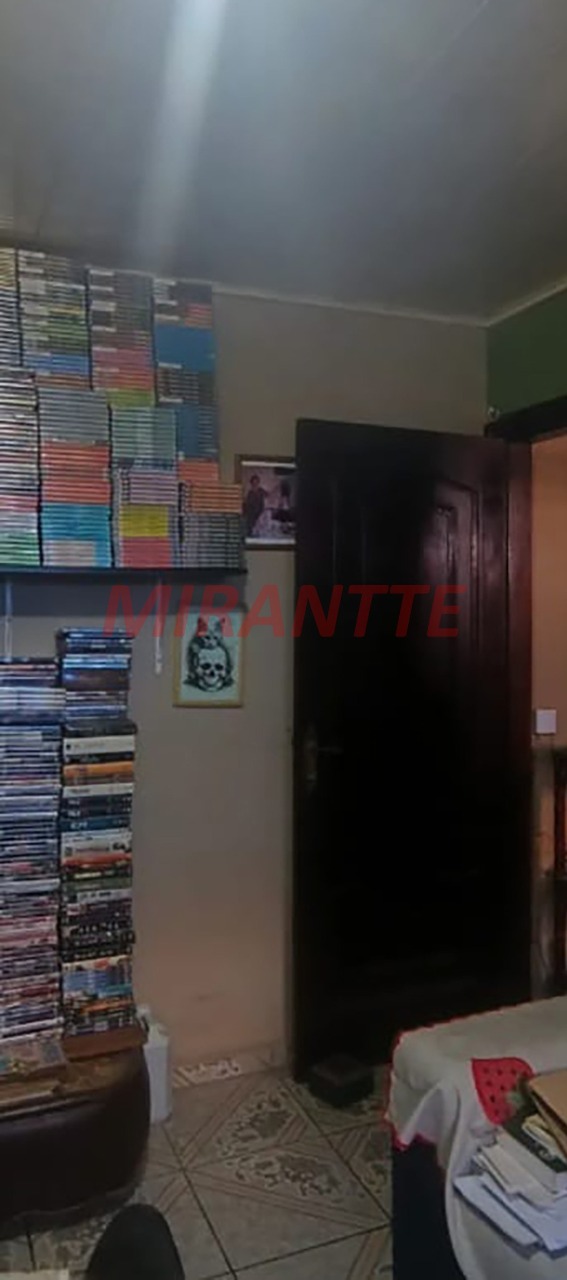 Casa terrea de 120m² com 3 quartos em Parque Vitoria