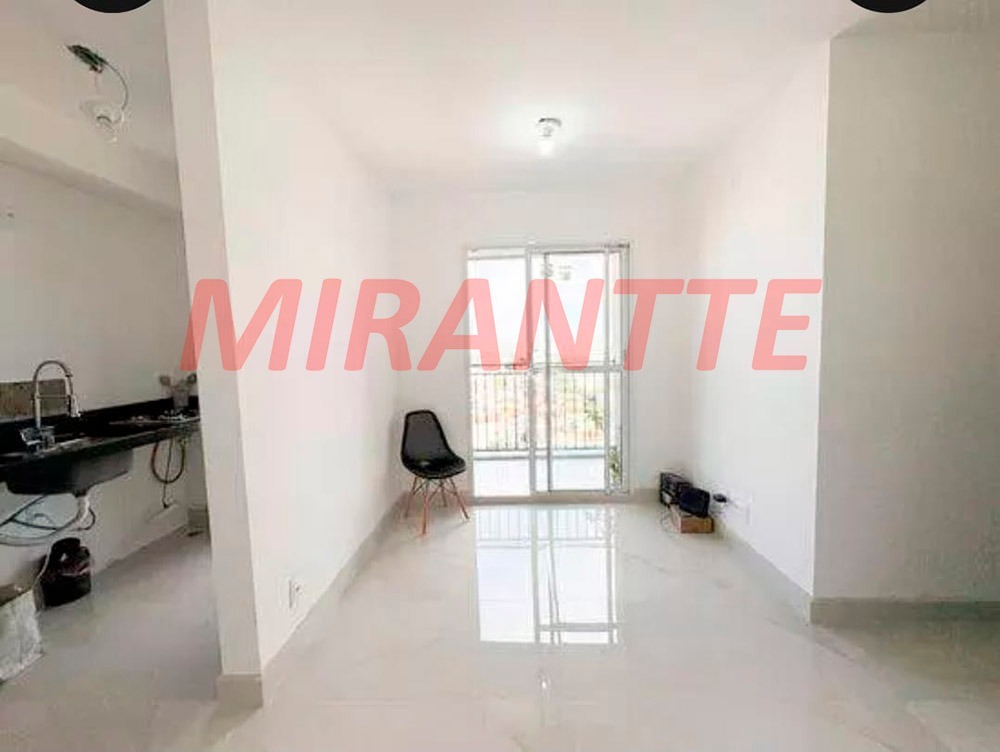 Apartamento de 48m² com 2 quartos em Vila Maria Baixa