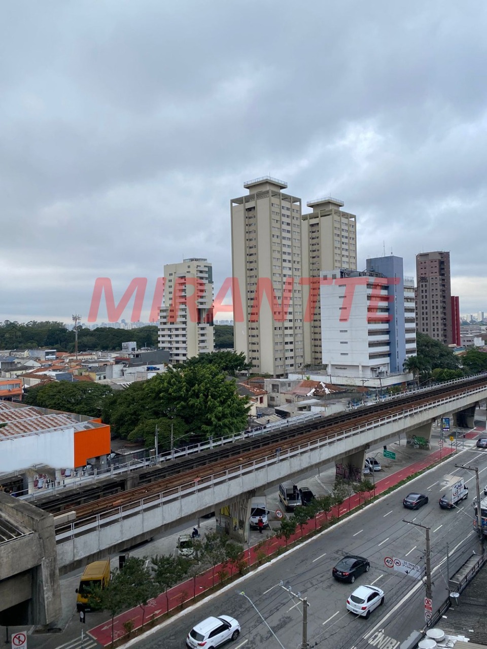 Comercial de 65m² em Santana