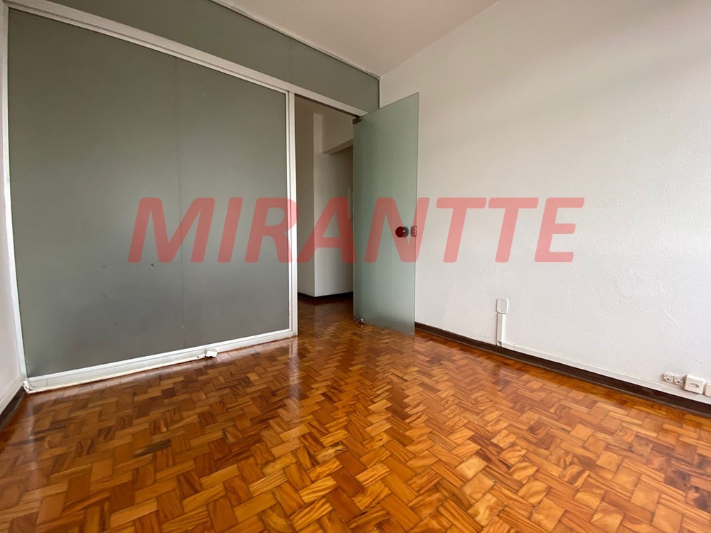 Comercial de 65m² em Santana