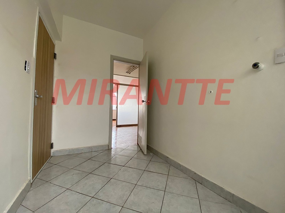 Comercial de 65m² em Santana