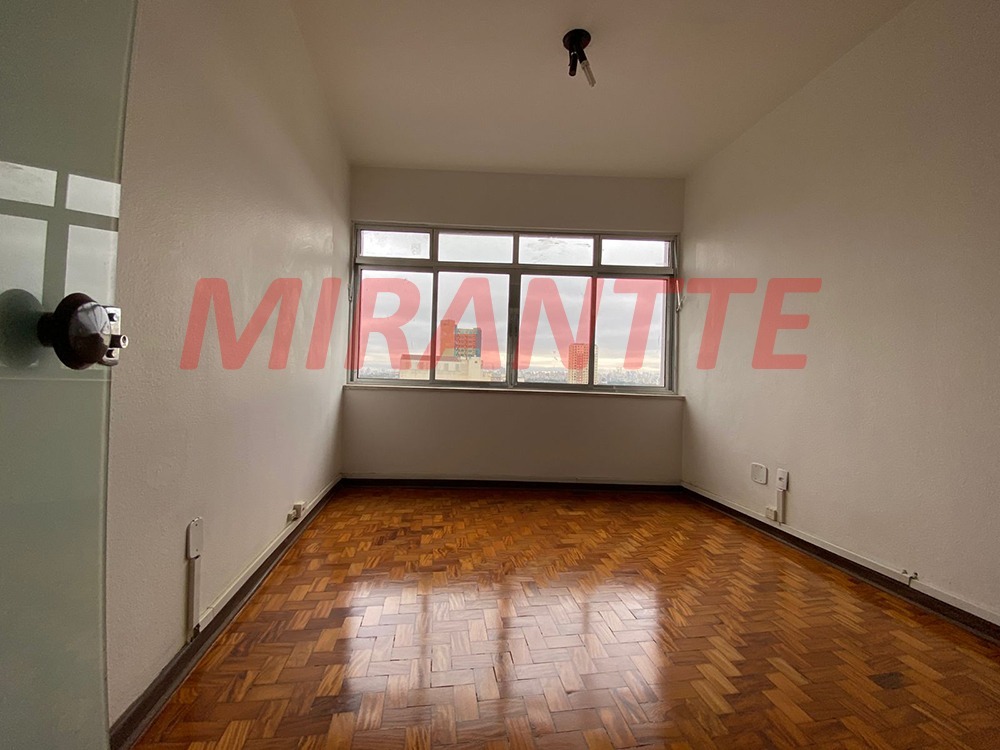 Comercial de 65m² em Santana