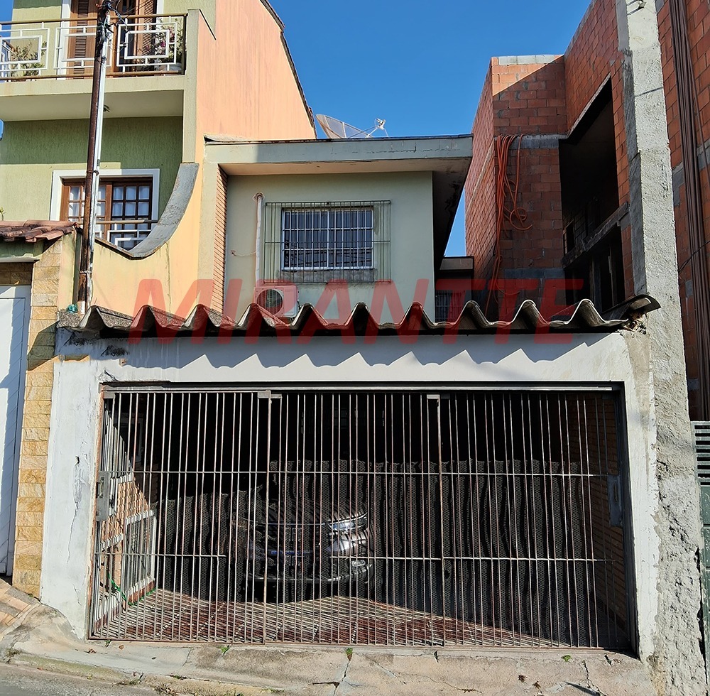 Sobrado de 142m² com 3 quartos em Vila Mariza Mazzei