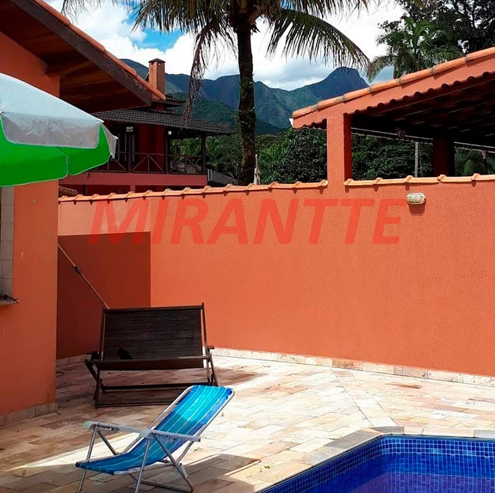 Casa terrea de 280m² com 8 quartos em Boraceia