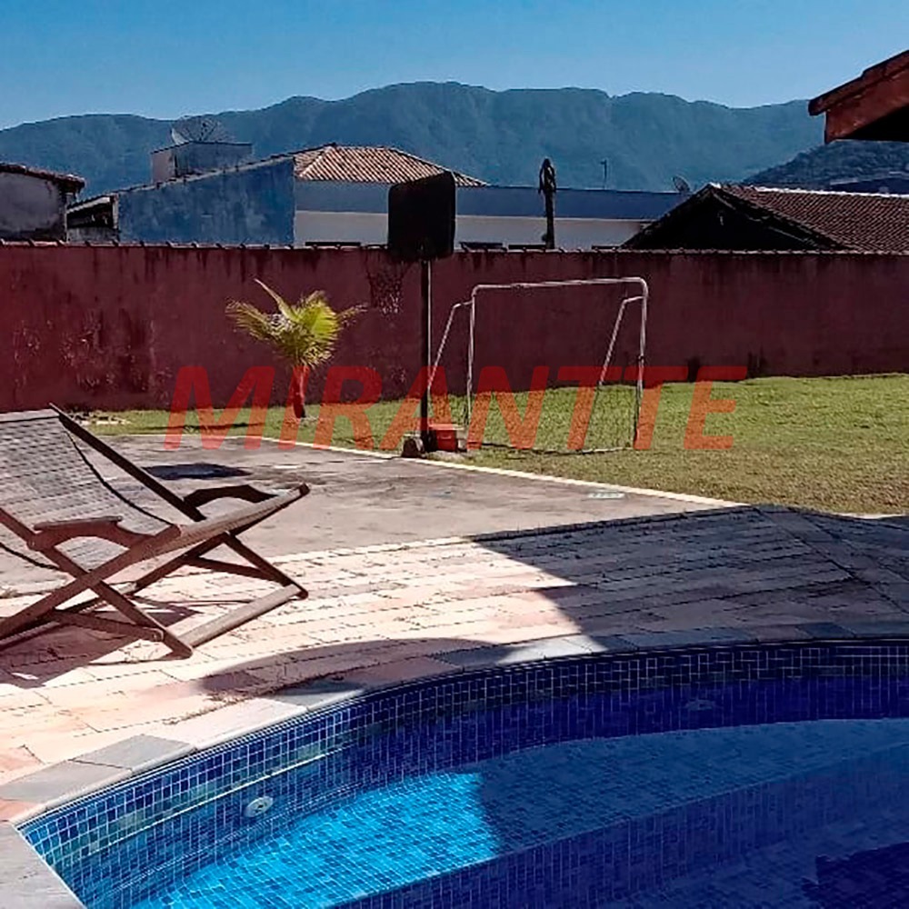 Casa terrea de 280m² com 8 quartos em Boraceia