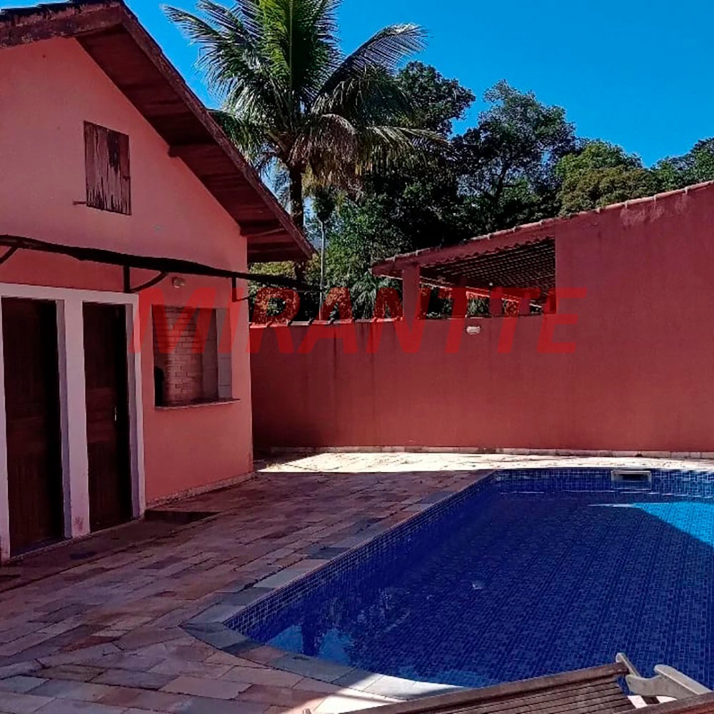 Casa terrea de 280m² com 8 quartos em Boraceia