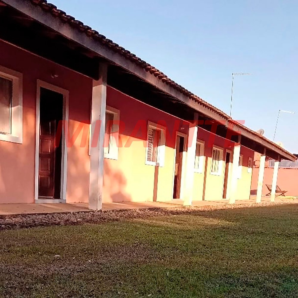 Casa terrea de 280m² com 8 quartos em Boraceia