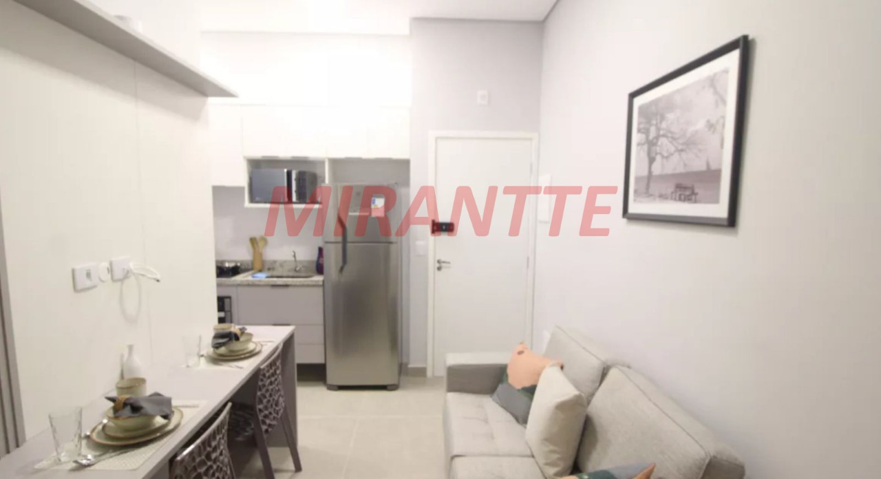 Apartamento de 41.75m² com 2 quartos em Vila Ester