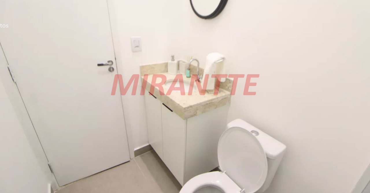 Apartamento de 41.75m² com 2 quartos em Vila Ester