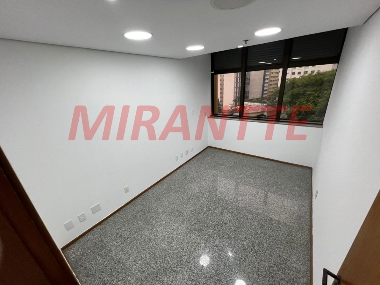 Comercial de 58.88m² em Bela Vista