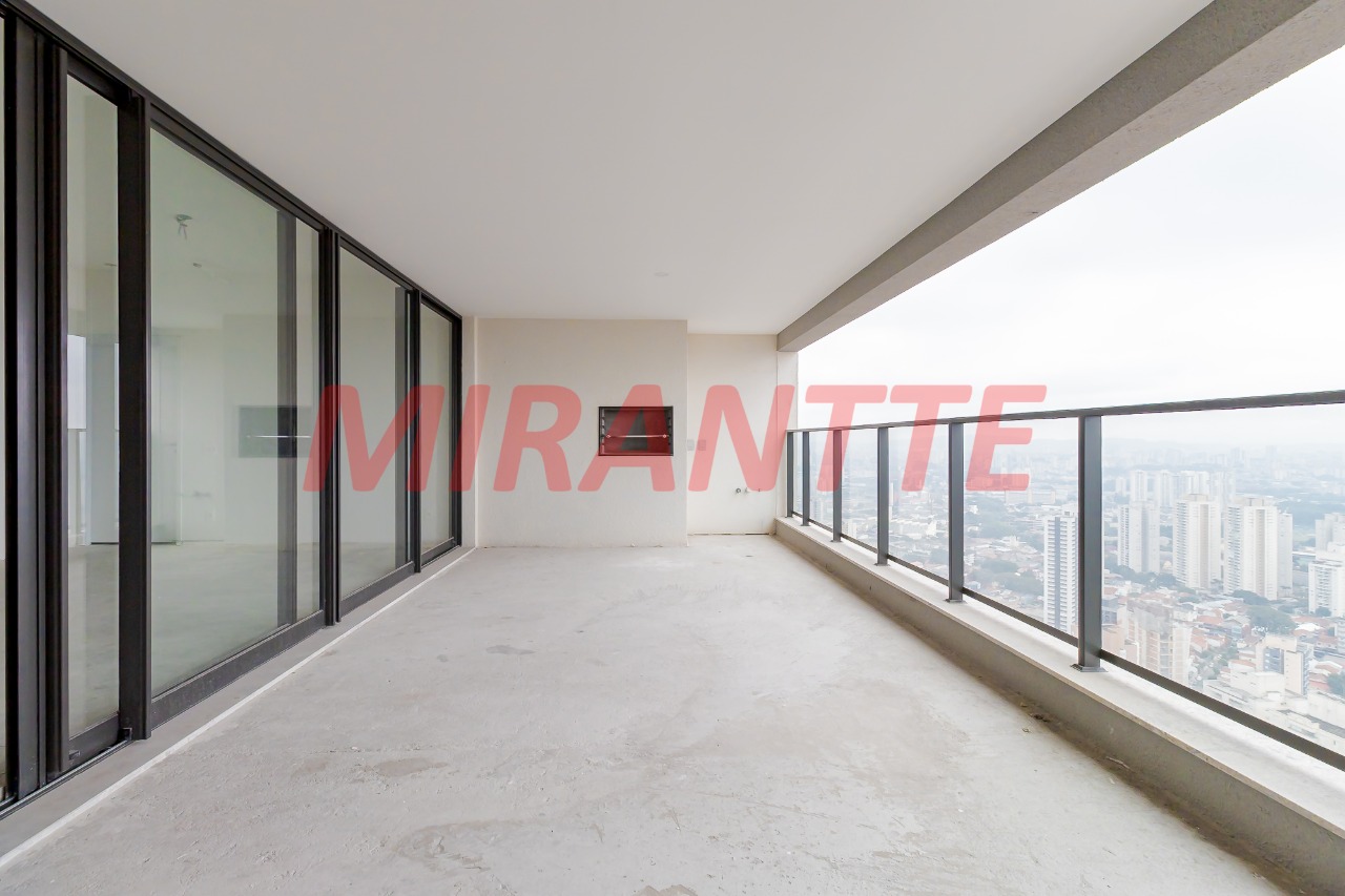 Apartamento de 190m² com 4 quartos em Perdizes