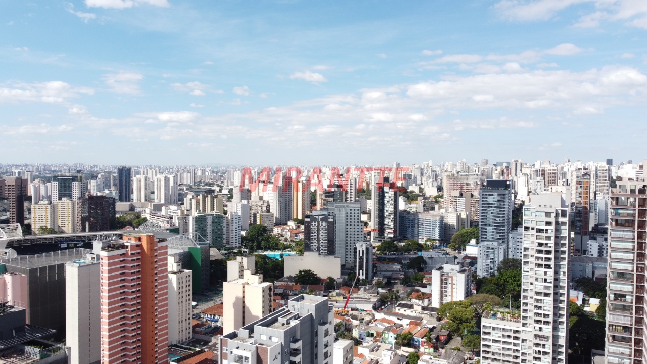 Apartamento de 190m² com 4 quartos em Perdizes