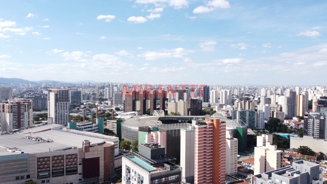 Apartamento de 190m² com 4 quartos em Perdizes