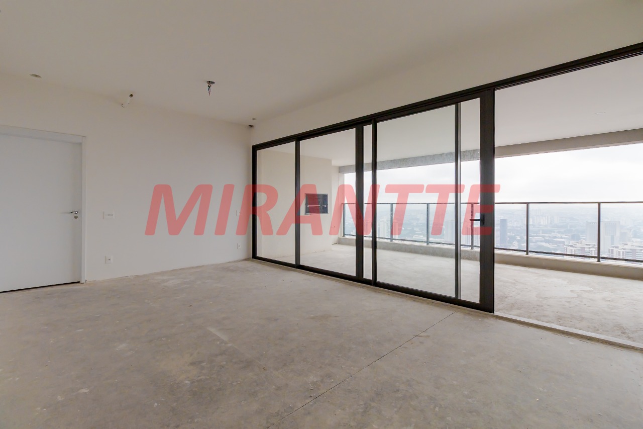 Apartamento de 190m² com 4 quartos em Perdizes