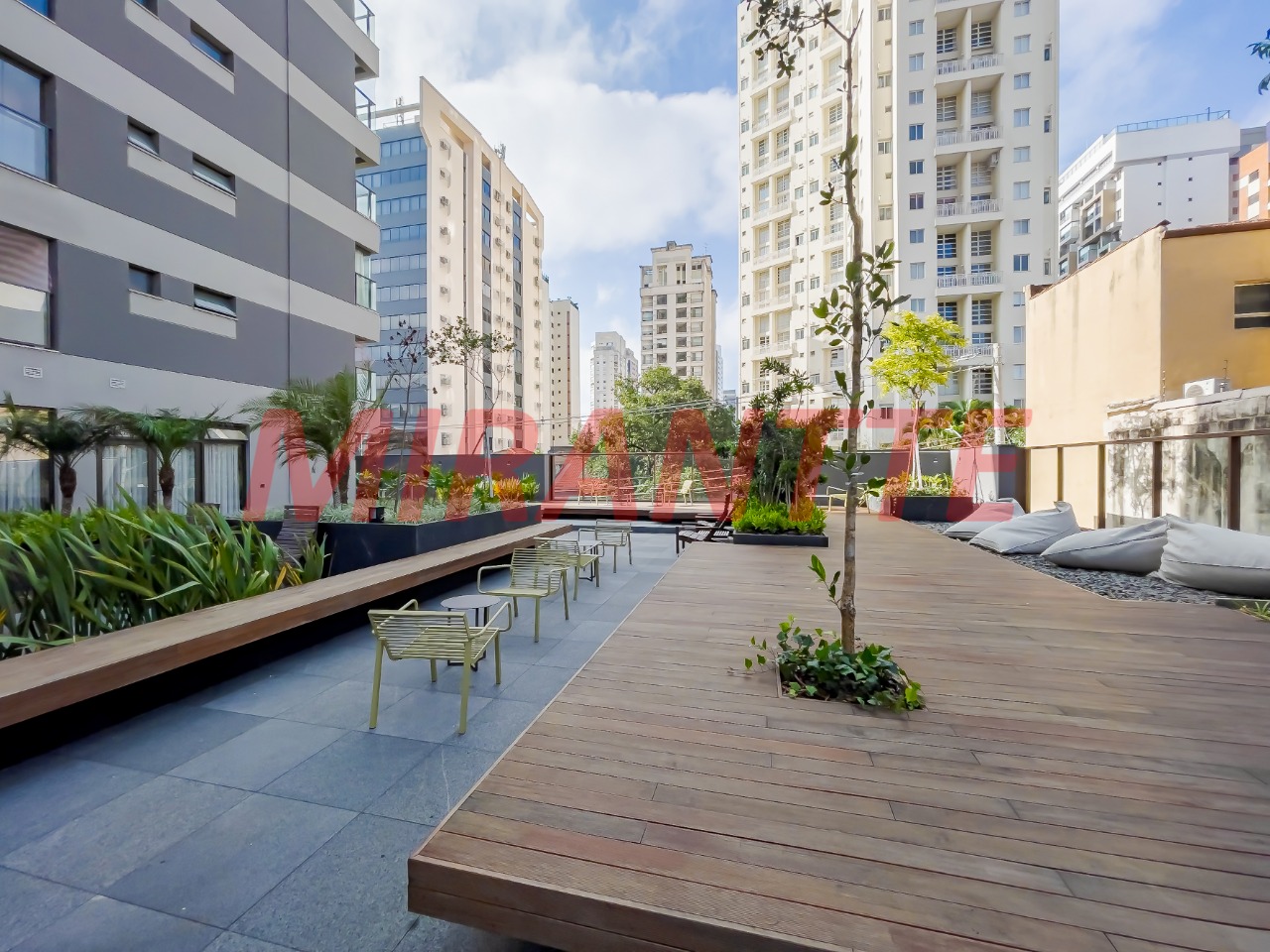 Apartamento de 190m² com 4 quartos em Perdizes